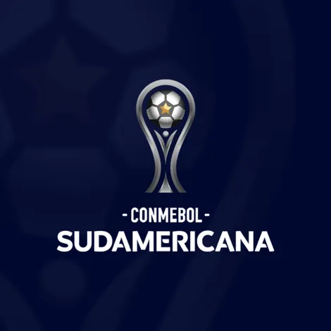 Pantalla múltiple mostrando canales deportivos, películas y series en dispositivos Smart TV, móvil y PC con listas IPTV España de alta calidad y transmisión fluida.
